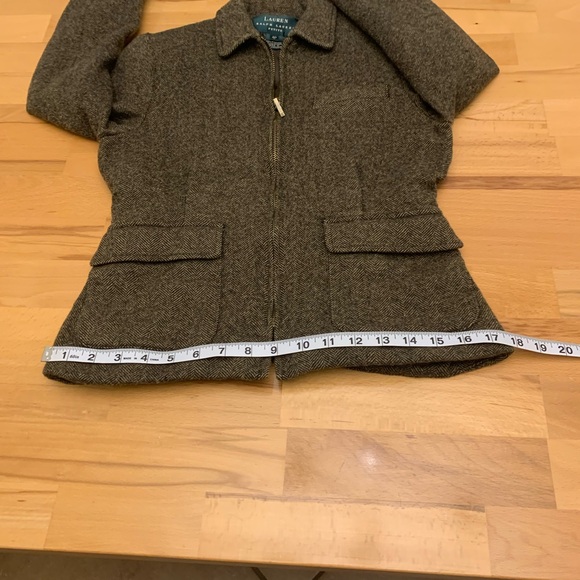 Lauren Ralph Lauren Petite chevron zipper jacket size 4P (more like a 2P) - Picture 12 of 15